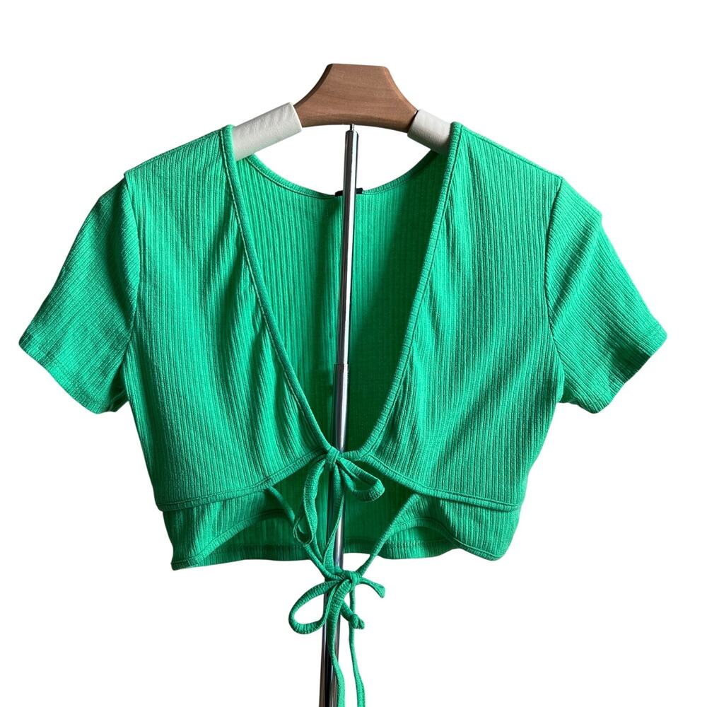 Wild Fable Women's Vibrant Green Short Sleeve Double Tie Shirt - Medium - NWT